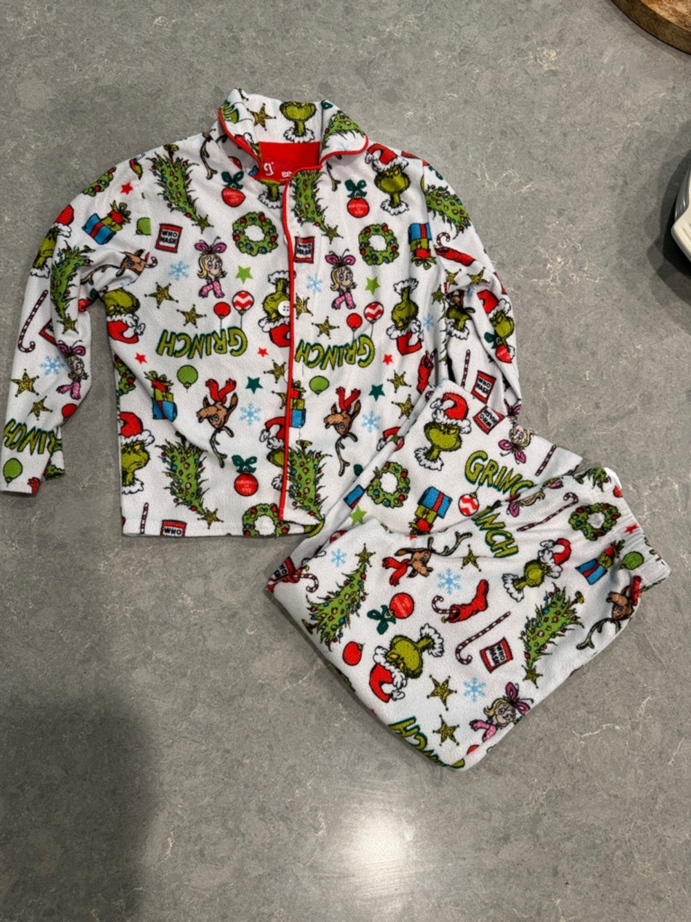 Dr. Seuss Grinch Holiday Fleece Pajama Set - White, Green, Red